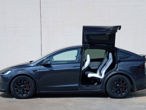 Used 2025 Tesla Model X Plaid AWD/4WD image 53