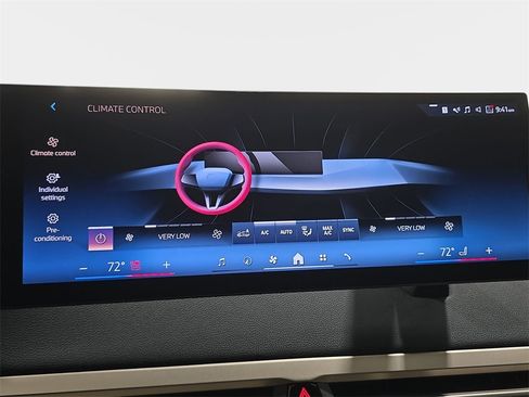 Used 2024 BMW iX xDrive50 w/ Premium Package image 23