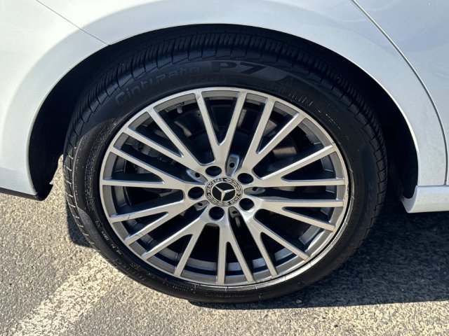 Used 2025 Mercedes-Benz CLA 250 4MATIC image 30