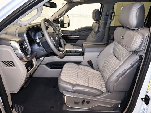 New 2026 Ford F450 Platinum image 12