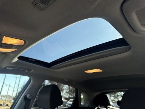 Used 2020 Hyundai Kona SEL Plus image 32