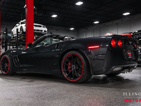 Used 2012 Chevrolet Corvette Grand Sport w/ 3LT Preferred Equipment Group RWD image 3