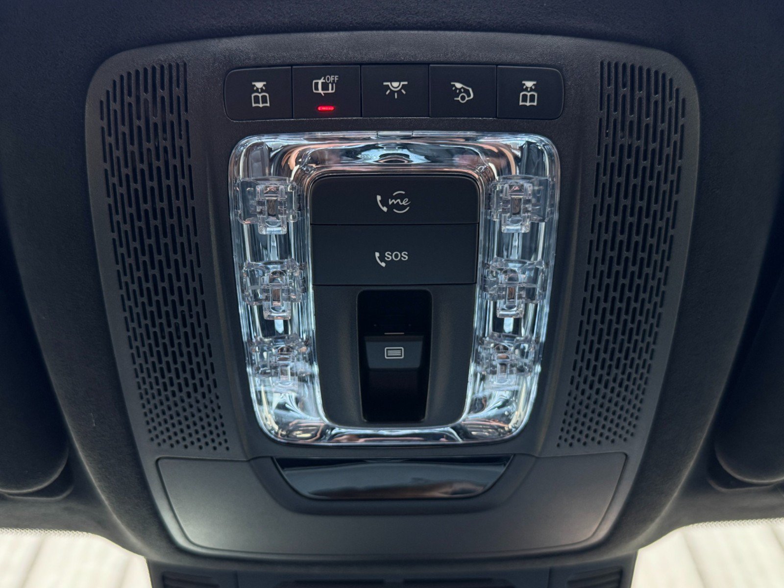 Used 2025 Mercedes-Benz GLS 63 AMG 4MATIC image 49