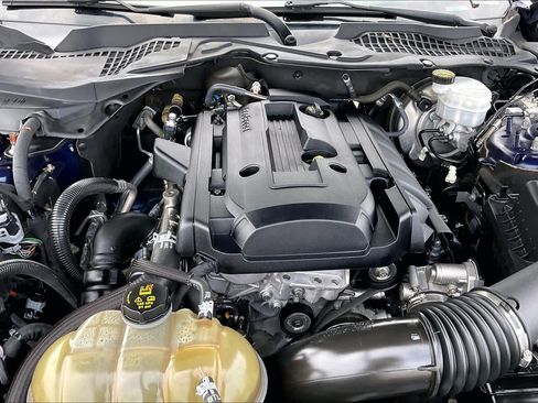 Used 2019 Ford Mustang Coupe w/ Equipment Group 101A RWD image 28