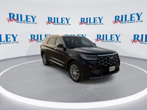 New 2026 Ford Explorer Platinum image 2