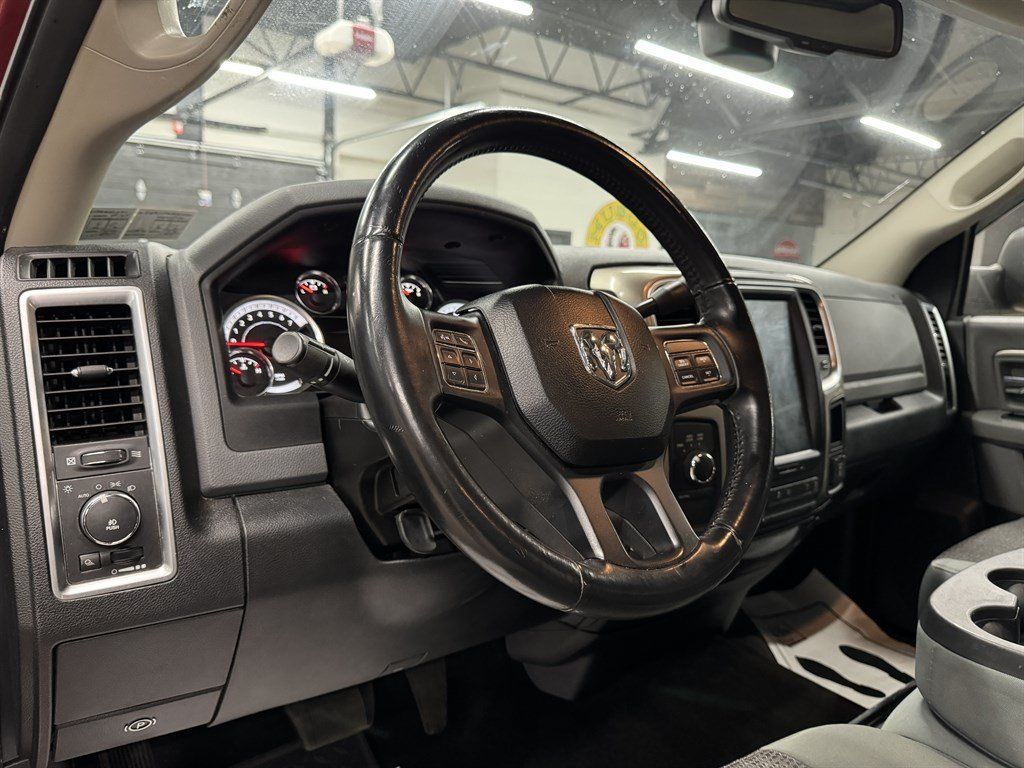 Used 2013 RAM 2500 SLT w/ Luxury Group AWD/4WD image 25