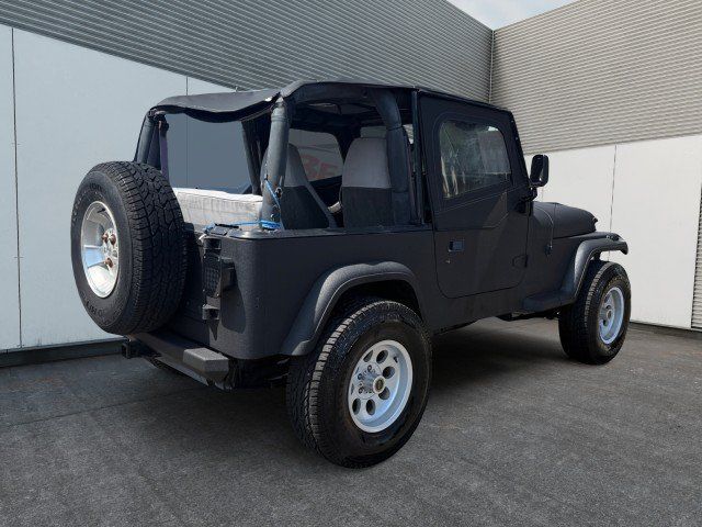 Used 1993 Jeep Wrangler 4WD image 5