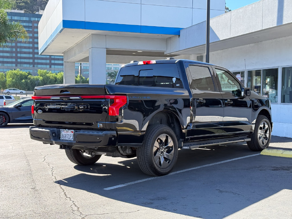 Used 2022 Ford F150 Lightning Lariat w/ Equipment Group 511A High AWD/4WD image 18