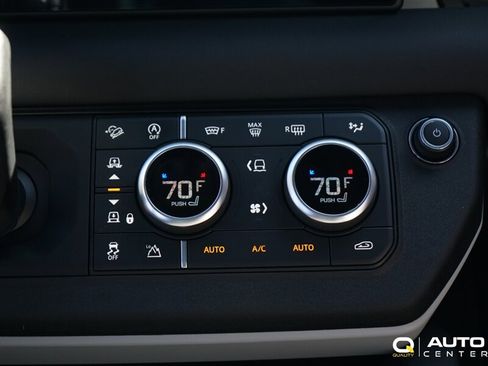 Used 2024 Land Rover Defender 110 S AWD/4WD image 21