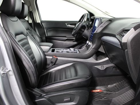 Used 2022 Ford Edge SEL AWD/4WD image 11