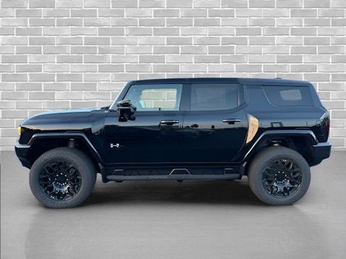 New 2026 GMC Hummer EV SUV w/ LPO, Dark Essentials Package AWD/4WD image 4