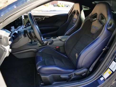 Used 2025 Ford Mustang Dark Horse image 8