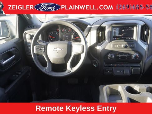 Used 2023 Chevrolet Silverado 1500 Custom AWD/4WD image 13