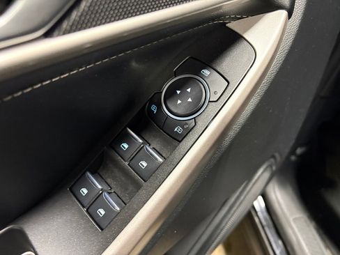 Certified 2023 Ford Explorer XLT w/ Equipment Group 202A image 24