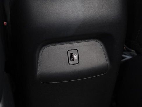 Certified 2023 Nissan Sentra SR w/ SR Premium Package FWD image 22