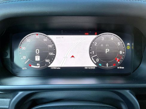 Used 2023 Land Rover Defender 110 V8 image 25