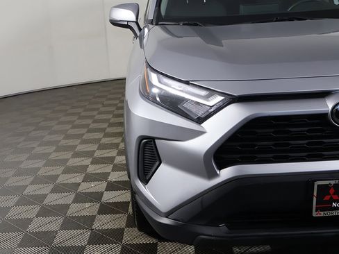 Used 2024 Toyota RAV4 XLE w/ Convenience Package image 12