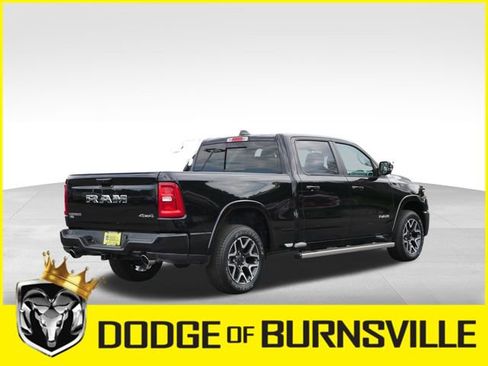 Used 2025 RAM 1500 Laramie w/ Sport Appearance Package AWD/4WD image 10