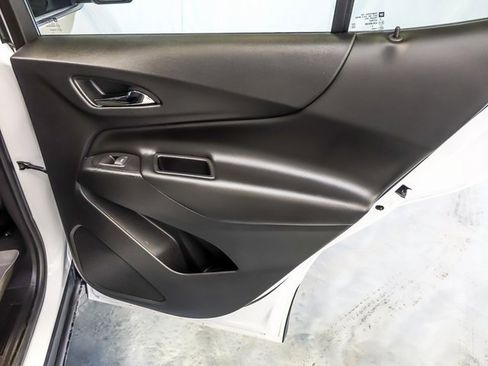 Certified 2019 Chevrolet Equinox LT image 30