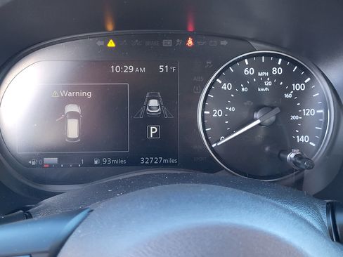 Used 2022 Nissan Kicks SV image 23