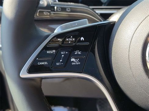 New 2025 Mercedes-Benz GLS 450 4MATIC image 16