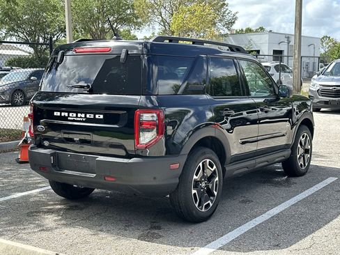 Used 2023 Ford Bronco Sport Outer Banks image 6