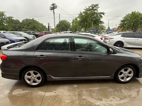 Used 2012 Toyota Corolla S FWD image 7