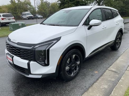 New 2026 Kia Sportage LX w/ LX Convenience Package image 7