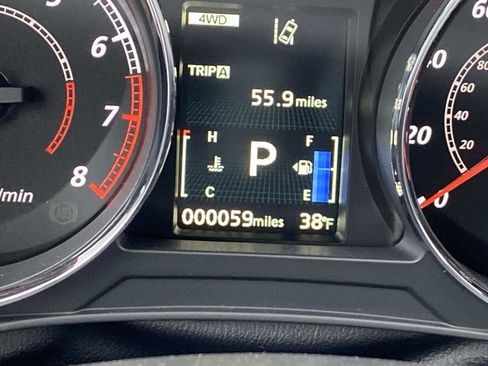 Used 2024 Mitsubishi Outlander Sport LE image 32