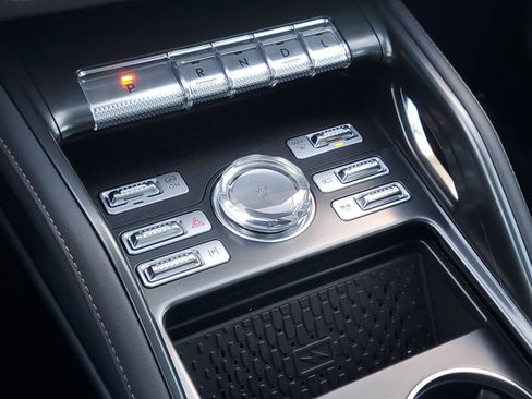 New 2026 Lincoln Nautilus Reserve w/ Jet Appearance Package image 25