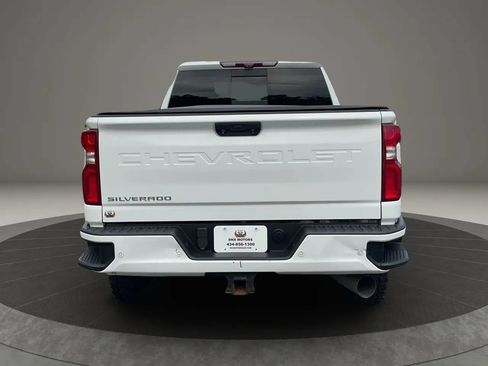 Used 2020 Chevrolet Silverado 2500 High Country w/ Z71 Off-Road Package AWD/4WD image 6