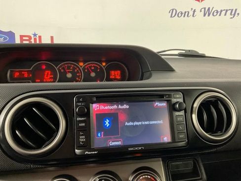 Used 2014 Scion xB image 21