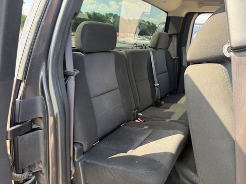 Used 2010 Chevrolet Silverado 1500 LT w/ Power Pack Plus RWD image 8