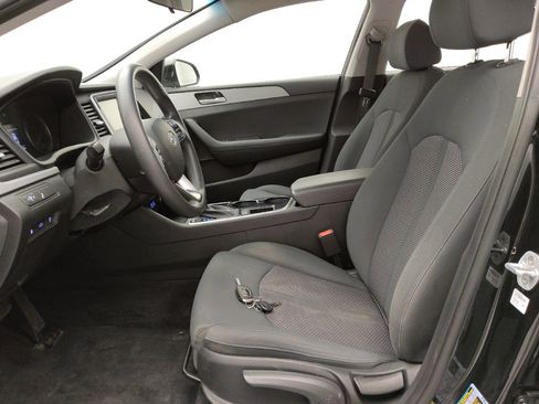 Used 2019 Hyundai Sonata SE image 17