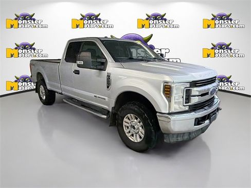 Used 2019 Ford F250 XLT image 3