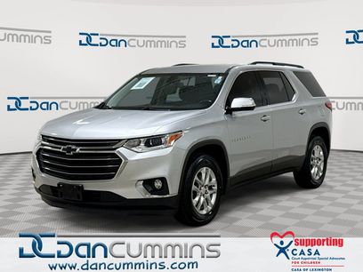 Used 2021 Chevrolet Traverse LT