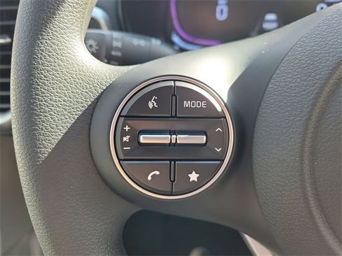 New 2025 Kia Soul LX image 26