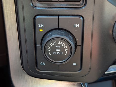 Used 2021 Ford F150 King Ranch w/ Equipment Group 601A High AWD/4WD image 28