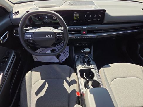 Used 2025 Kia K4 FWD image 8