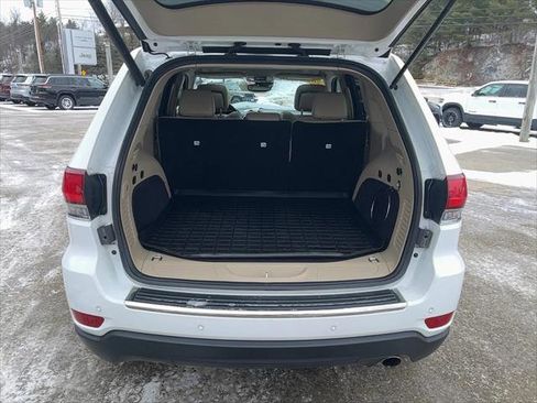 Certified 2021 Jeep Grand Cherokee Limited w/ Luxury Group II image 19