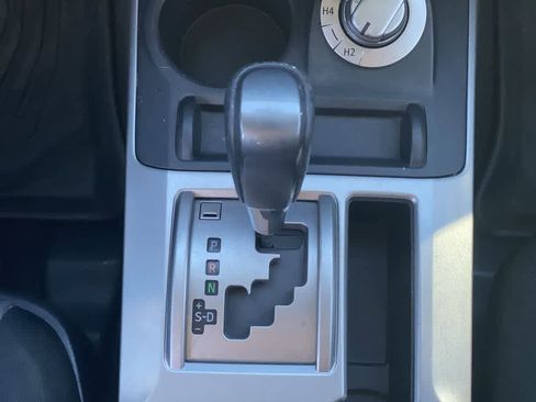 Used 2019 Toyota 4Runner SR5 AWD/4WD image 23