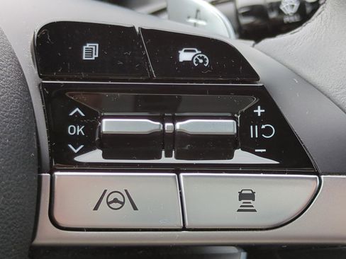 Certified 2024 Hyundai Santa Cruz Limited AWD/4WD image 22
