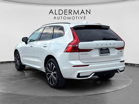 Used 2024 Volvo XC60 B5 Plus w/ Protection Package Premier AWD/4WD image 3