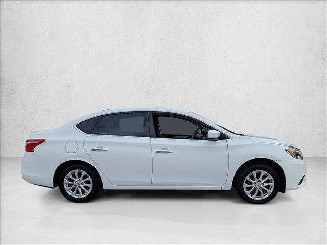 Used 2019 Nissan Sentra S w/ Appearance Package FWD image 4