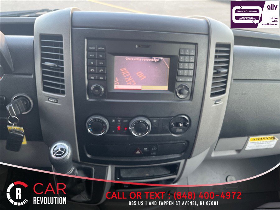 Used 2015 Mercedes-Benz Sprinter 3500 image 15