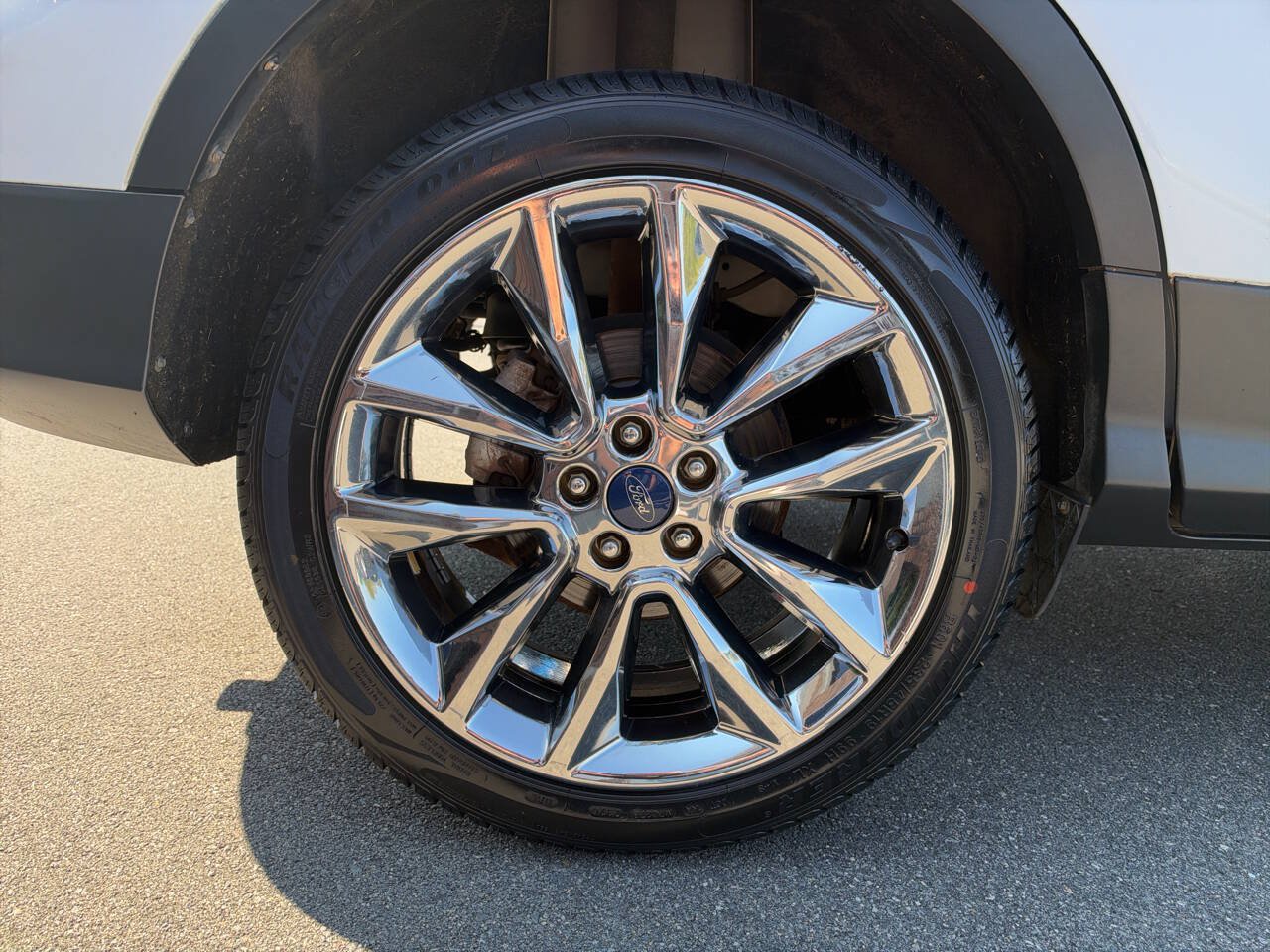 Used 2015 Ford Escape SE w/ SE Chrome Package AWD/4WD image 35