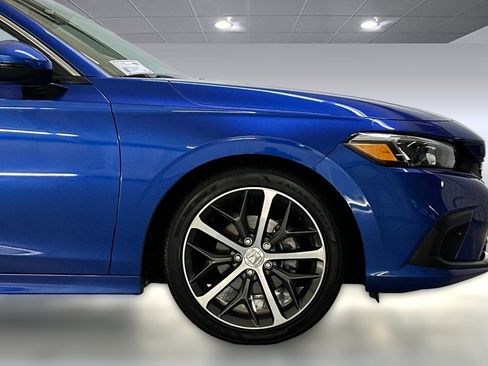 Used 2022 Honda Civic Touring image 34