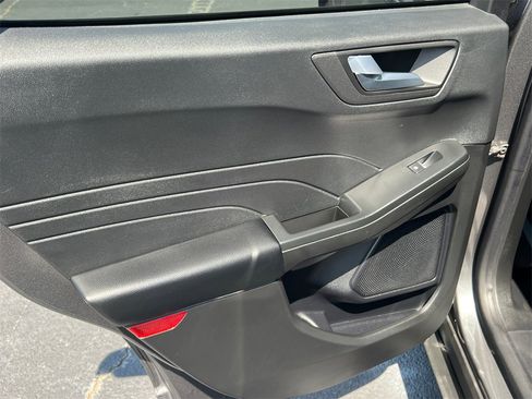 Used 2024 Ford Escape ST-Line Elite image 17