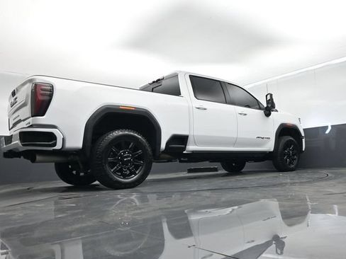 Used 2025 GMC Sierra 2500 AT4 AWD/4WD image 55