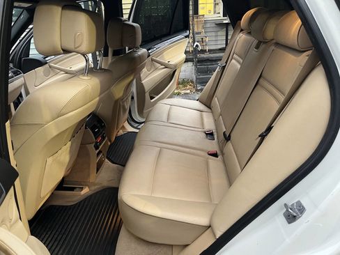 Used 2013 BMW X5 xDrive35i image 11